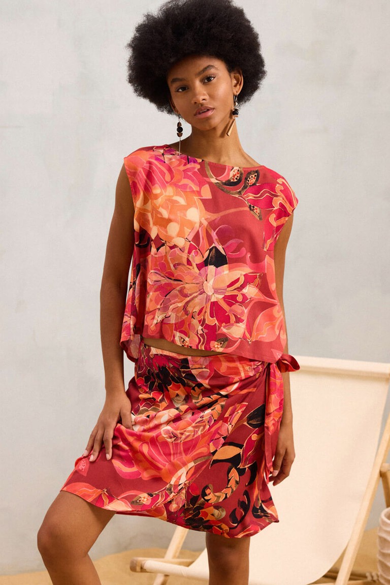 "yiseti" sleeveless tunic namaste