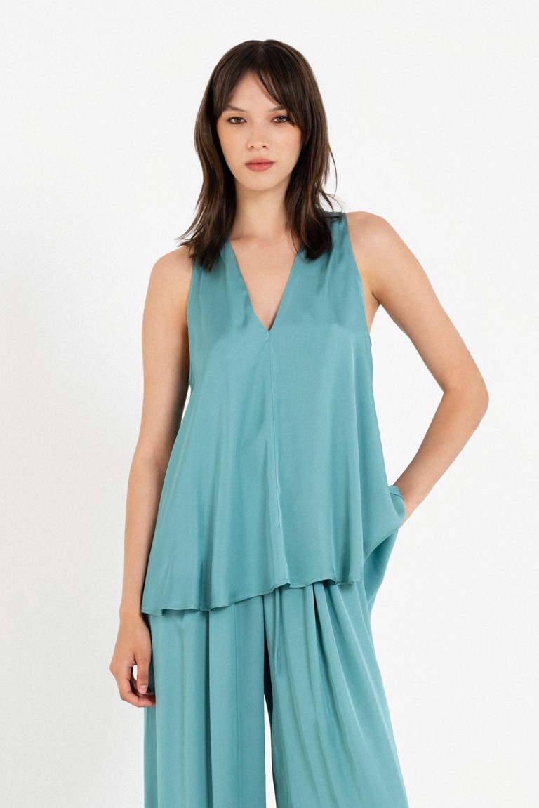 satin fine ecovero v-neck top philosophy