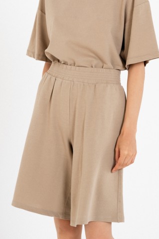 light futter shorts philosophy