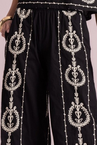 παντελονι moutaki