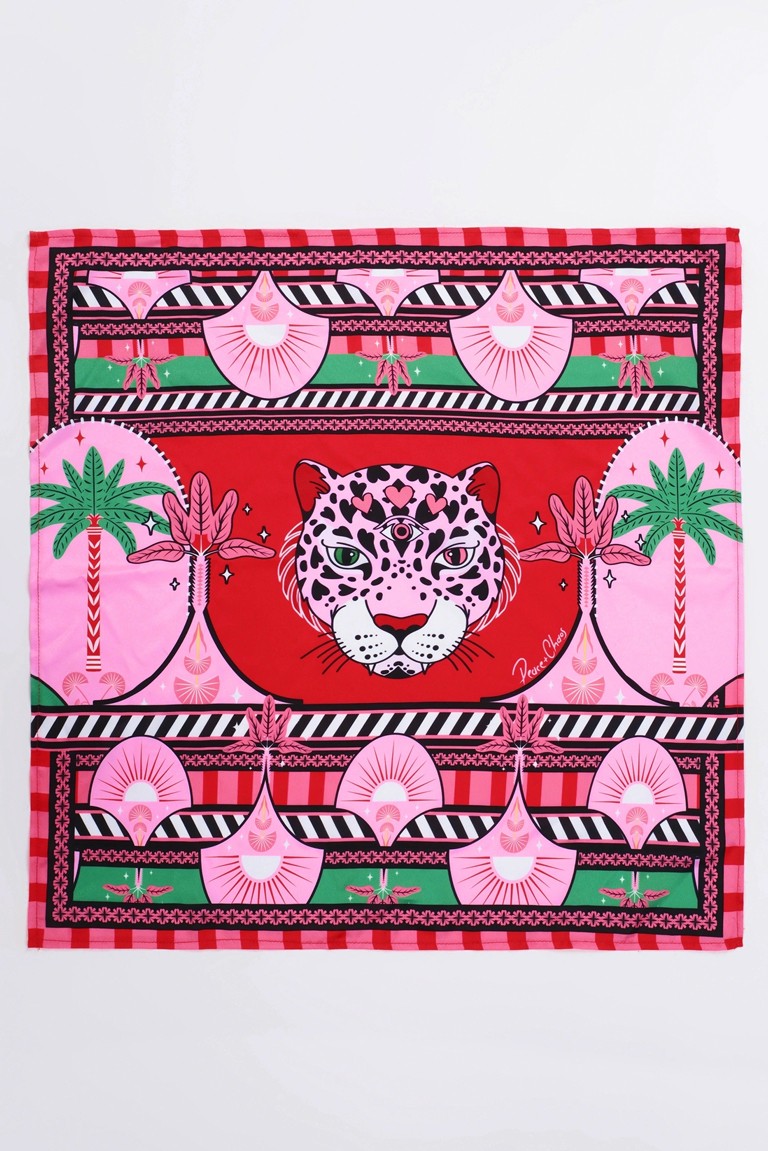 fantasia skarf peace & chaos