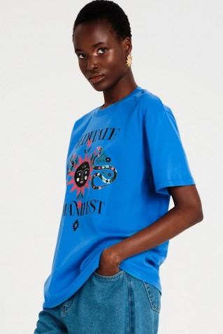 manifestation t-shirt peace & chaos