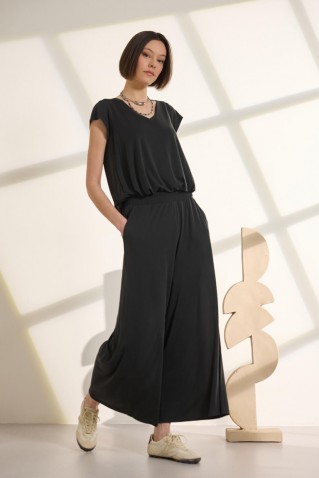 "divra" cropped wide leg pants namaste