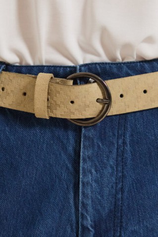 yfada ζωνη namaste