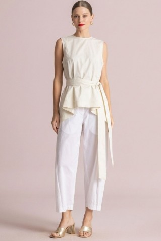 sleeveless top moutaki