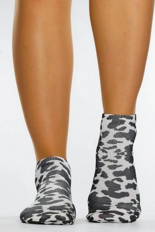 cow 2 socks wigglesteps