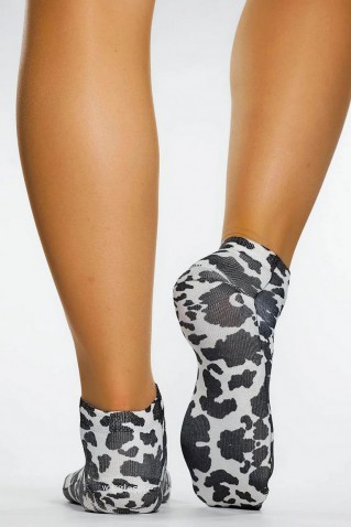 cow 2 socks wigglesteps