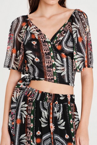 myrtle warpa crop top peace & chaos