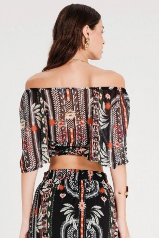 myrtle warpa crop top peace & chaos