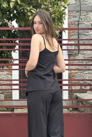 τοπ moutaki
