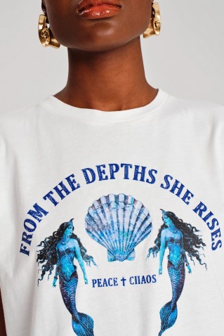 seashellt-shirt peace & chaos