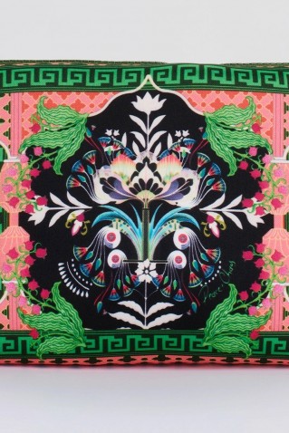 rainforest pouch peace & chaos