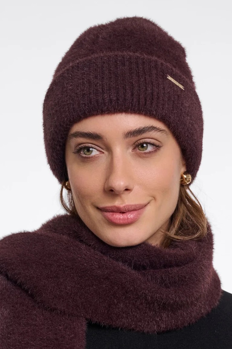 loes beanie rino & pelle fudge cloak