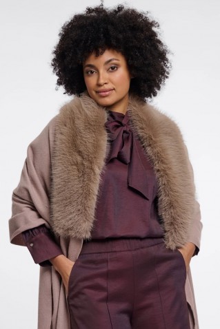 wendy cape rino & pelle mocha latte