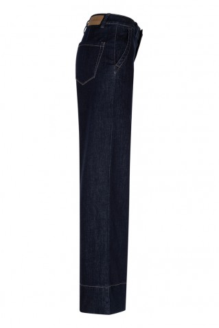 conny jeans red button