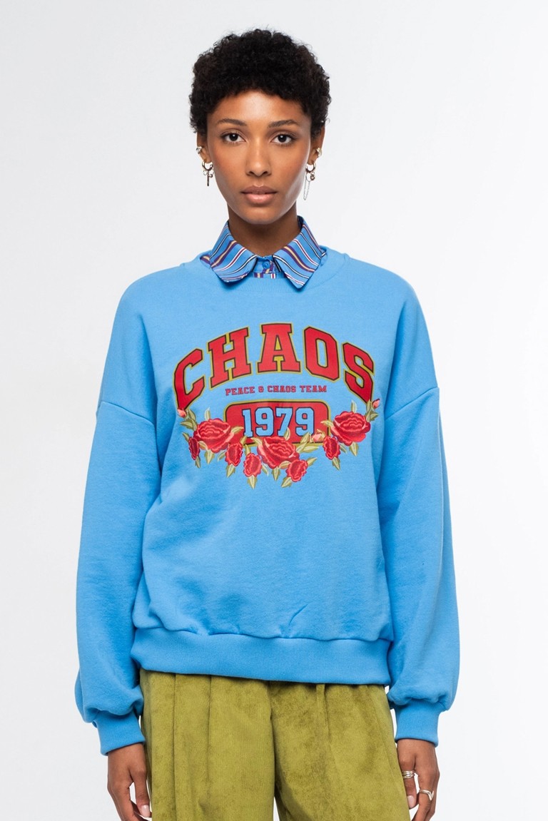 old-school sweater peace & chaos