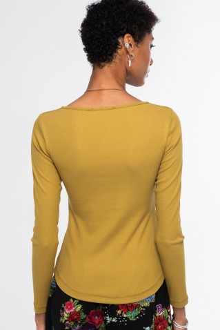 joy top peace & chaos olive