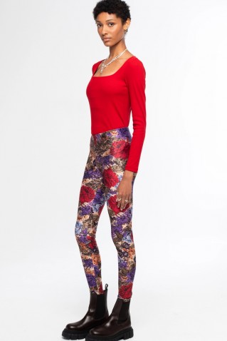 tapestry leggings peace & chaos