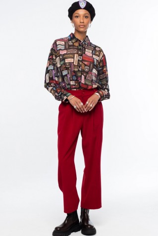 campus pants peace & chaos