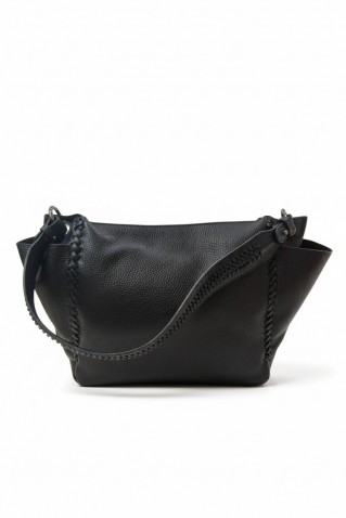 δερματινη τσαντα black