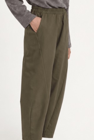 cass παντελονι namaste khaki