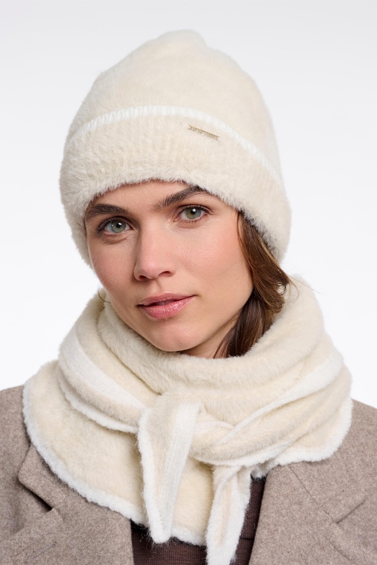 connie beanie rino & pelle birch snow