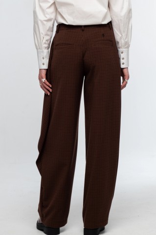 academic pants peace & chaos