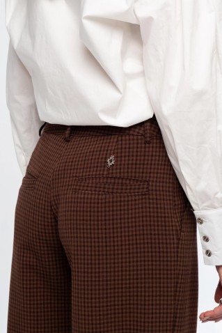 academic pants peace & chaos