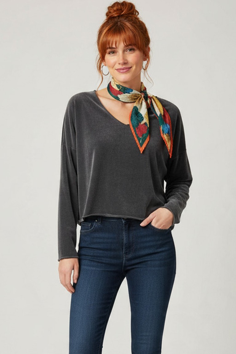 dam one m/m v-neck top noah calio