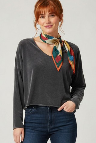 dam one m/m v-neck top noah calio
